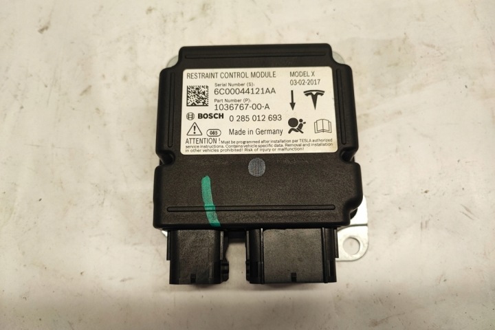 MODULE AIRBAG TESLA MODÈLE X 103676700A ÉLECTRIQUE 385KW 2017