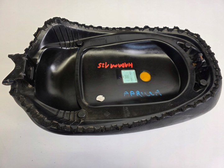 APRILIA HABANA 125 SIÈGE BANQUETTE ARRIÈRE SIÈGE