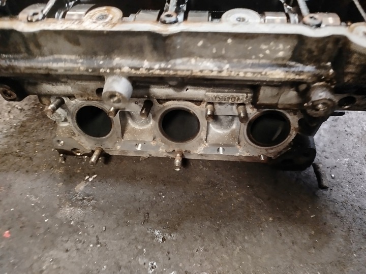 CULASSE MOTEUR 06C103373E AUDI A6 C5 3.0 B ASN