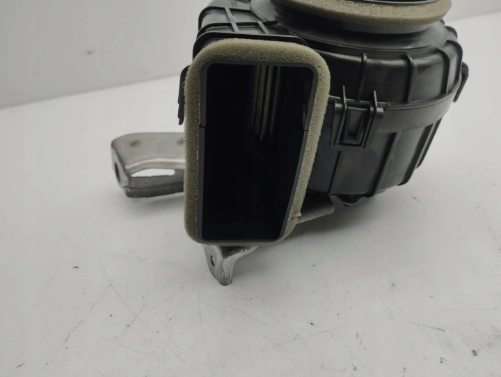 TOYOTA RAV 4 (XA50) 2020 VENTILATEUR CONDUIT D'AIR VENTILATEUR
