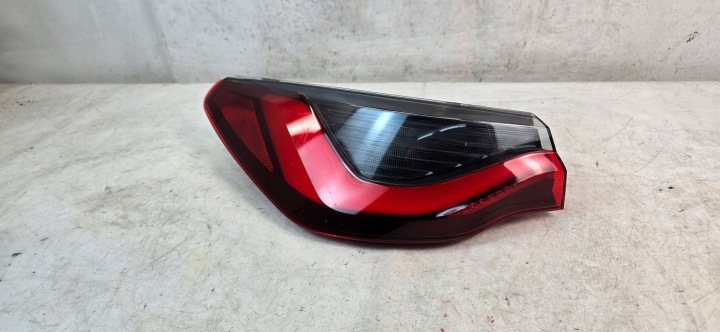 PHARE LED GAUCHE ARRIÈRE GAUCHE ARRIÈRE BMW 4 G22 G23 G26 M4 G82 7477603 EUROPE