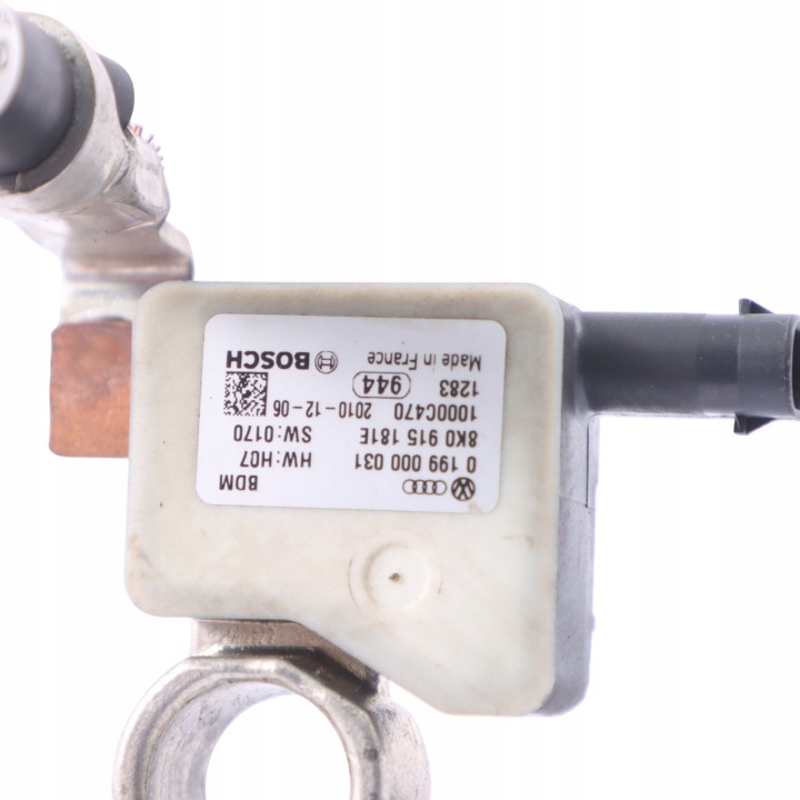 AUDI A4 B8 SERRE-CÂBLE FIL UJEMNY BATTERIE 8K0915181E