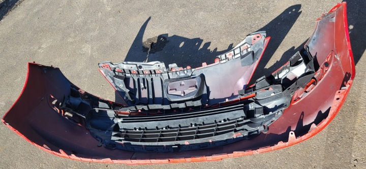 PARE-CHOCS AVANT AVANT GROLL CALANDRE GRILLE PEUGEOT 207 OE ROUGE