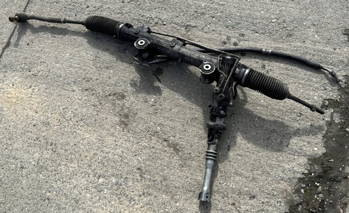 CRÉMAILLÈRE DE DIRECTION MERCEDES 211 219 2114604300