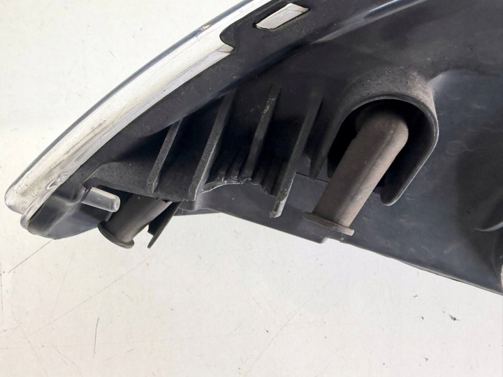 PHARE DROIT AVANT DROITE AVANT FORD MONDEO MK4 LIFT EUROPE