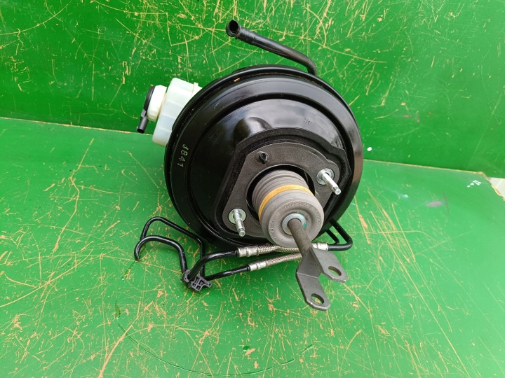 SERVO FREIN POMPE DE FREIN BMW F10 F11 F06 520D N47D20C 296796726020