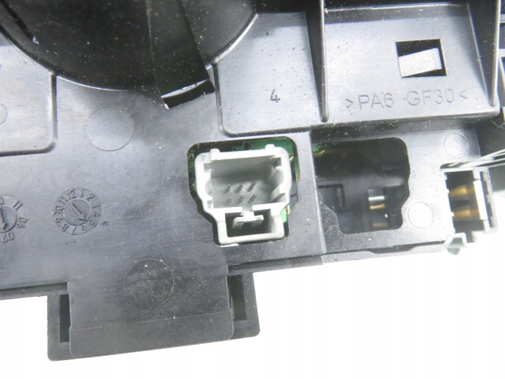 COMMUTATEUR COMPOSITE CITROEN C3 I (FC_) 96640423XT
