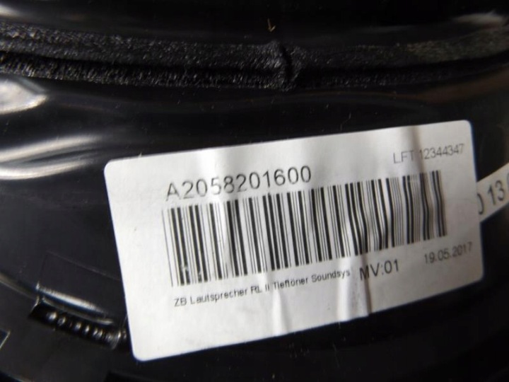 MERCEDES W205 AMG HAUT-PARLEURS ENSEMBLE