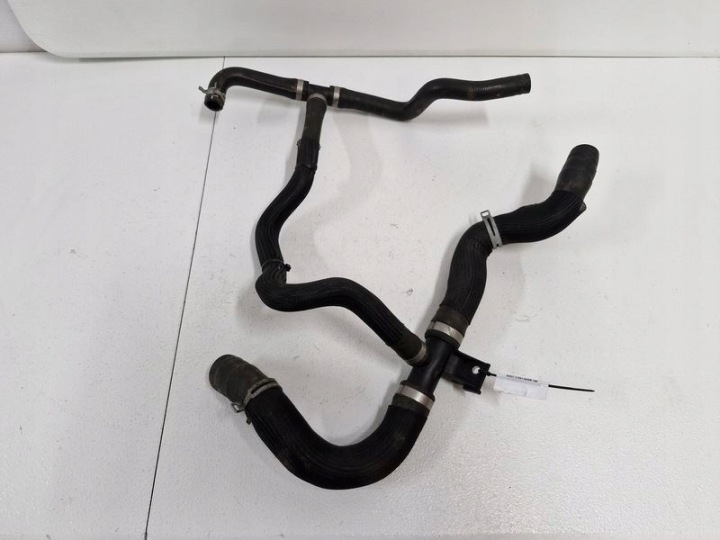 TUYAU FIL TUYAU EAU 215011009R NV300 TALENTO TRAFIC III 2.0 DCI 21R