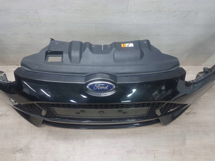 FORD FOCUS 2013 AVANT PARE-CHOCS AVANT