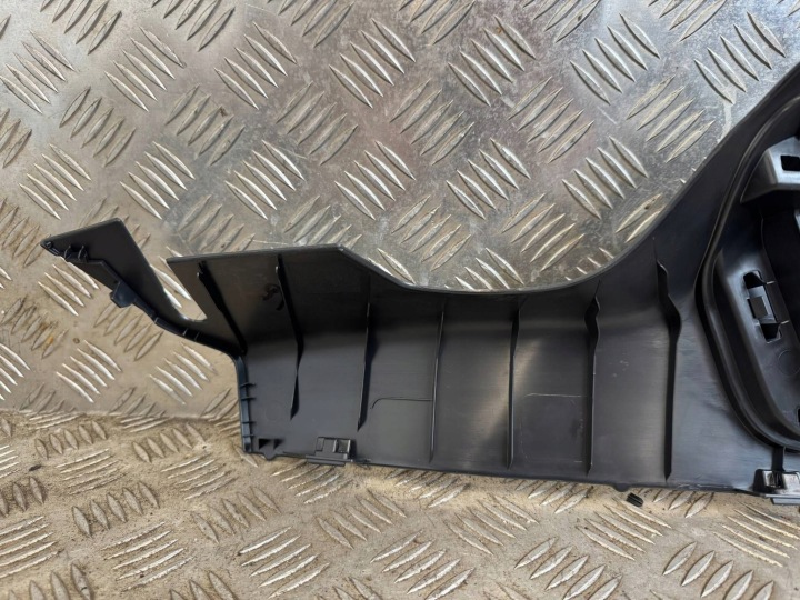 NISSAN QASHQAI III J12 2021-2025 COLLECTEUR COUVERCLES DE COFFRE GAUCHE