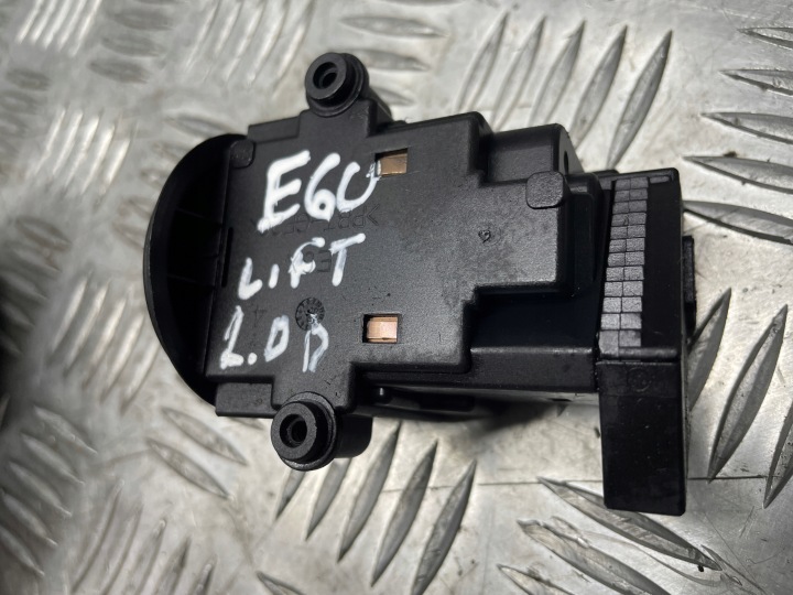CONTACTEUR D'ALLUMAGE 6954722 BMW E60 LIFT