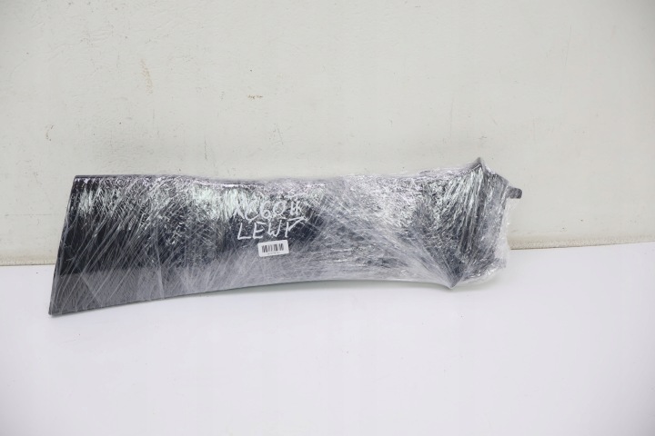 VOLVO XC60 II PROTECTION MONTANTS B GAUCHE 31479432, 32132588