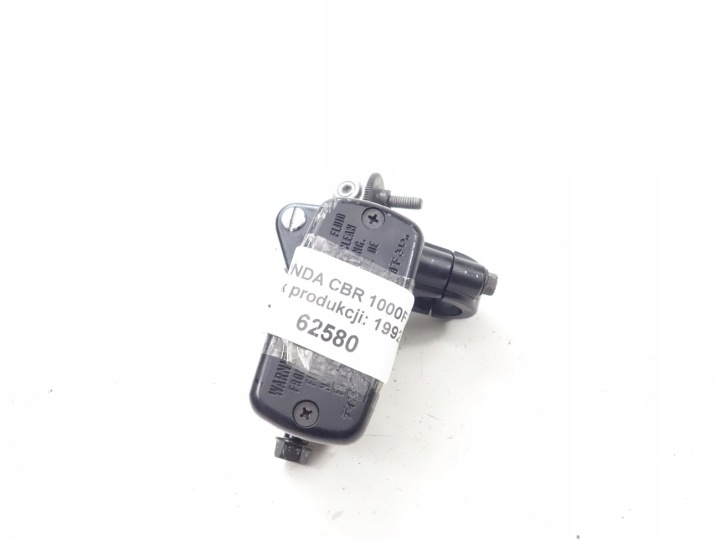 POMPE DE FREIN AVANT DROITE HONDA CBR 1000F SC25