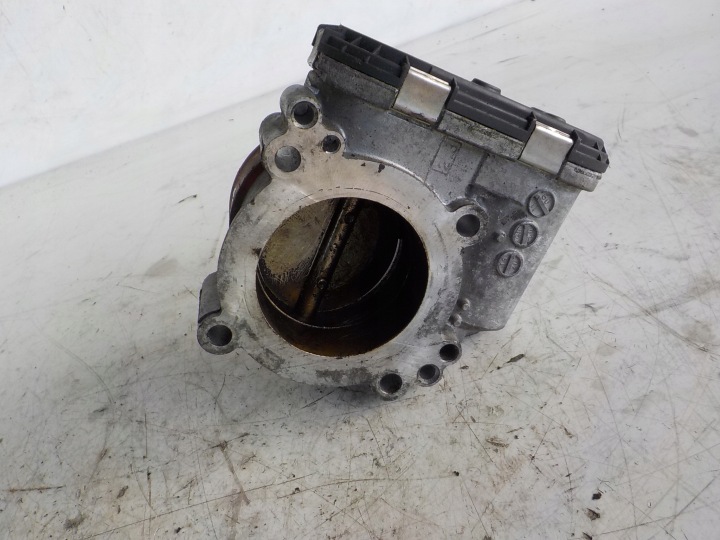 MERCEDES W203 W211 1.8 COMPRESSEUR 271 PAPILLON DES GAZ A2711410025
