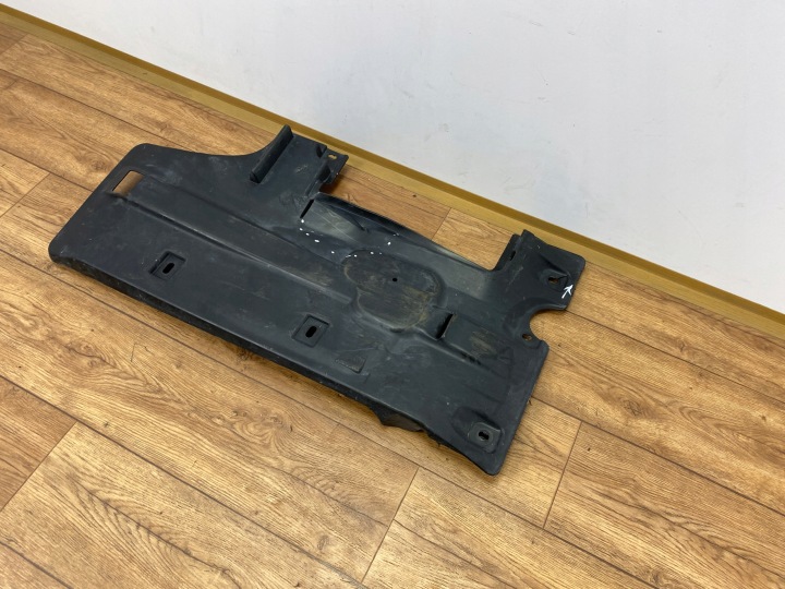 PLAQUE PROTECTION CHÂSSIS DODGE CHALLENGER 2015+ USA