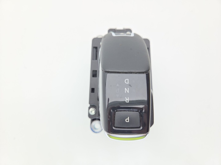 PEUGEOT 508 II CRIC CHANGEMENTS VITESSE 10010221103 MILIEU