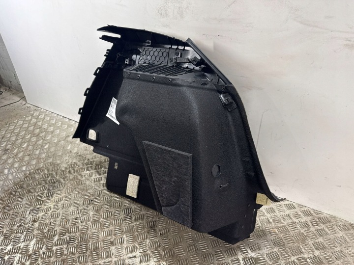 PANNEAU BOÎTE À GANTS ROUES DE RÉSERVE GAUCHE CÔTÉ AUDI Q3 F3 83A863879E