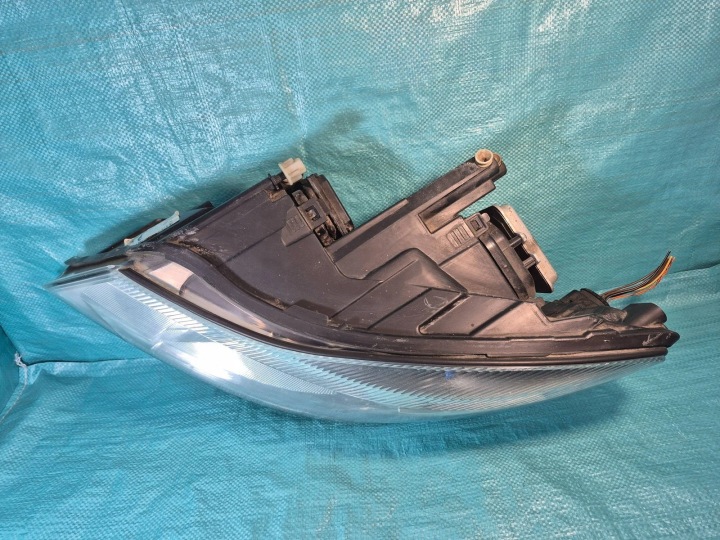 SKODA OCTAVIA MK2 (1Z) HEADLIGHT/HEADLAMP 1Z1941015G 1ZL247052ES