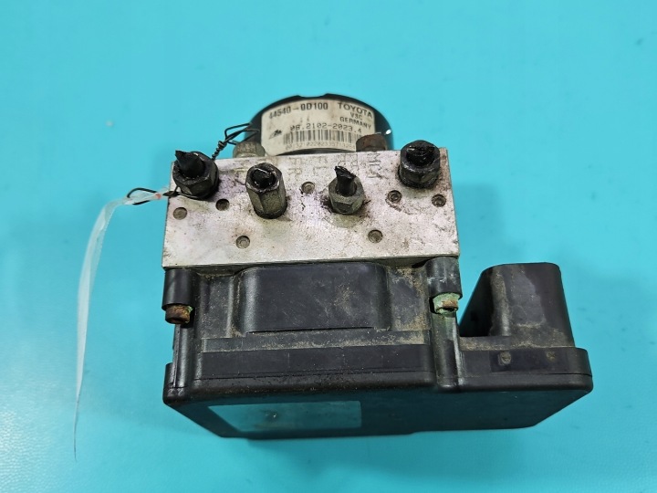 POMPE ABS TOYOTA YARIS III 89541-0D170 44540-0D100