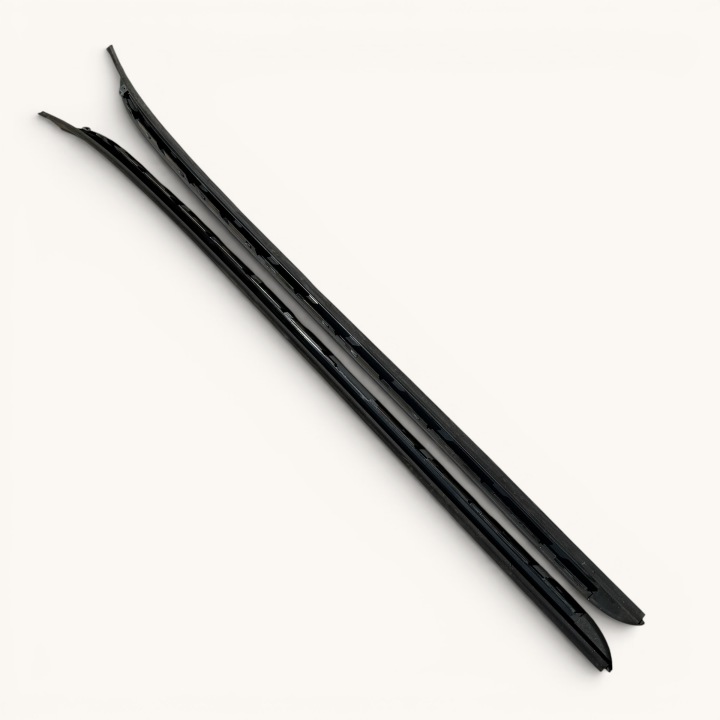 BAGUETTES PARE-BRISE REVÊTEMENTS SUR COLONNES HYUNDAI I40 2019R NOIR NKA