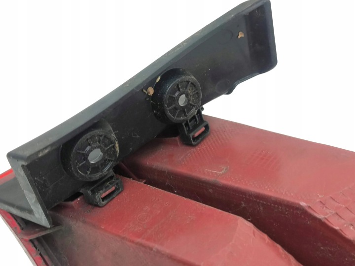 HYUNDAI SANTA FE 2013 PHARE ARRIÈRE 924012W030