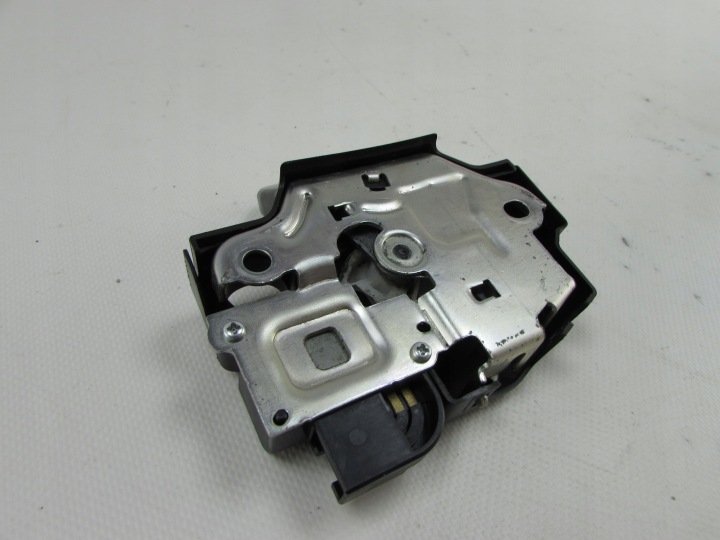 LEXUS IS 2 XE20 05-13 SERRURE COUVERCLES DE COFFRE COUVERCLES DE COFFRE 64600-53040