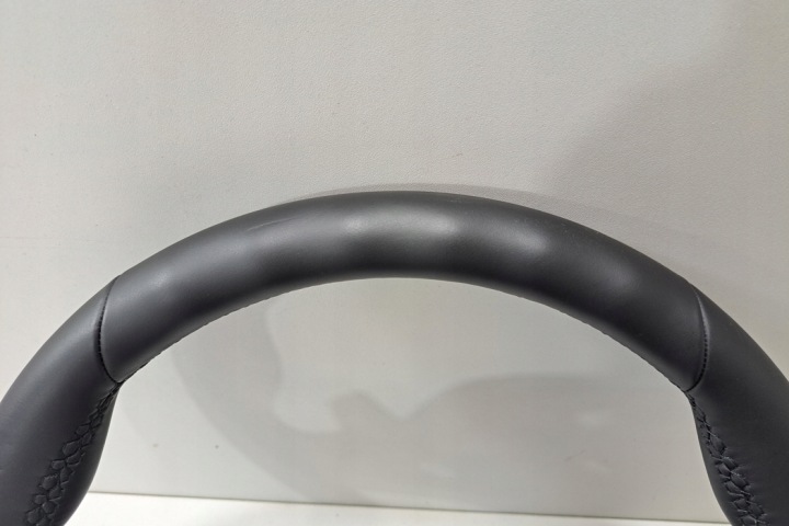VOLANT BMW 8094542 2.0L GASOLINE 2023