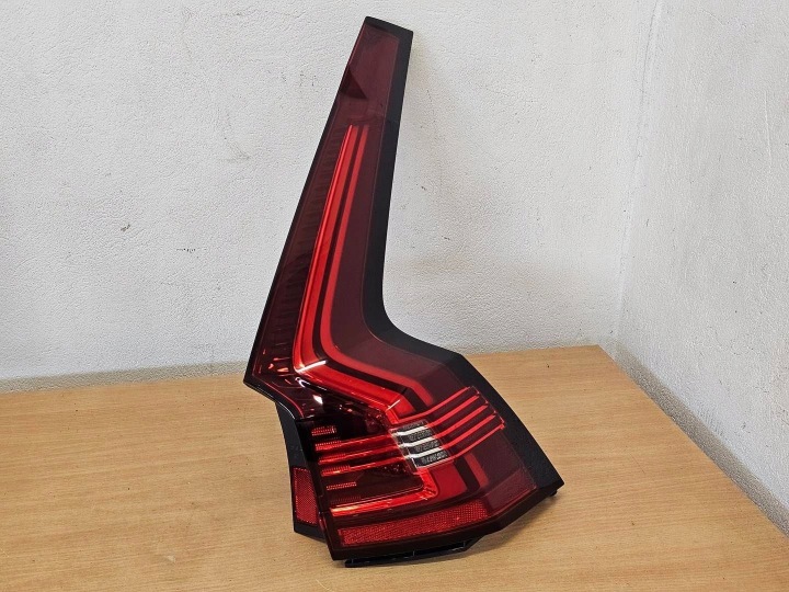 PHARE ARRIÈRE DROITE VOLVO V90 V90 CC LIFT 2021- 32337138