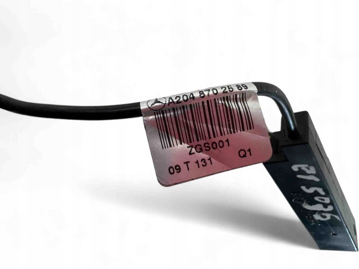 AMPLIFICATEUR D'ANTENNE MERCEDES-BENZ GLK (X204) A2048702589 30101733 2010