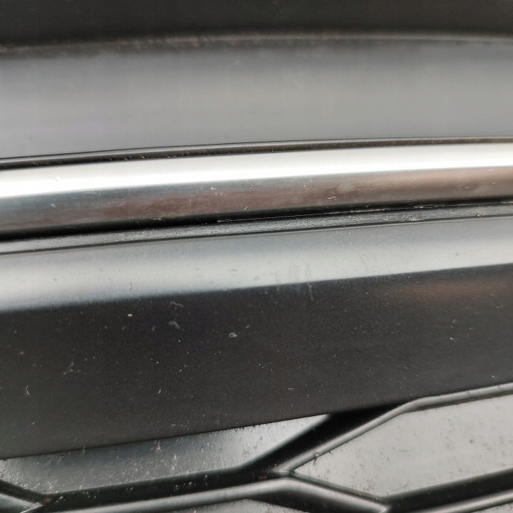 AUDI A5 2019 GAUCHE CÔTÉ CALANDRE RADIATEUR GRILLE