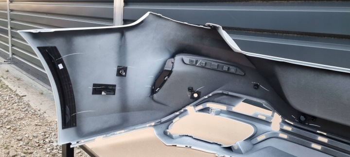 BMW 8 G16 MODULE 2019- PARE-CHOCS ARRIÈRE ORIGINAL D065