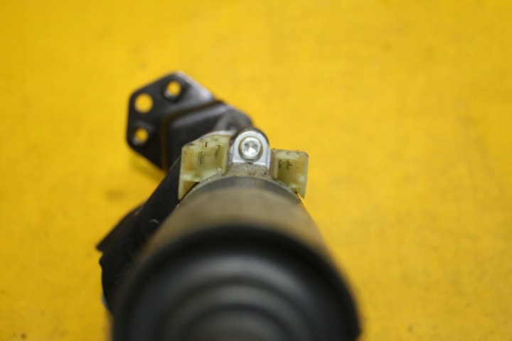PETIT MOTEUR SIÈGES DROIT AVANT RANGE SPORT L320