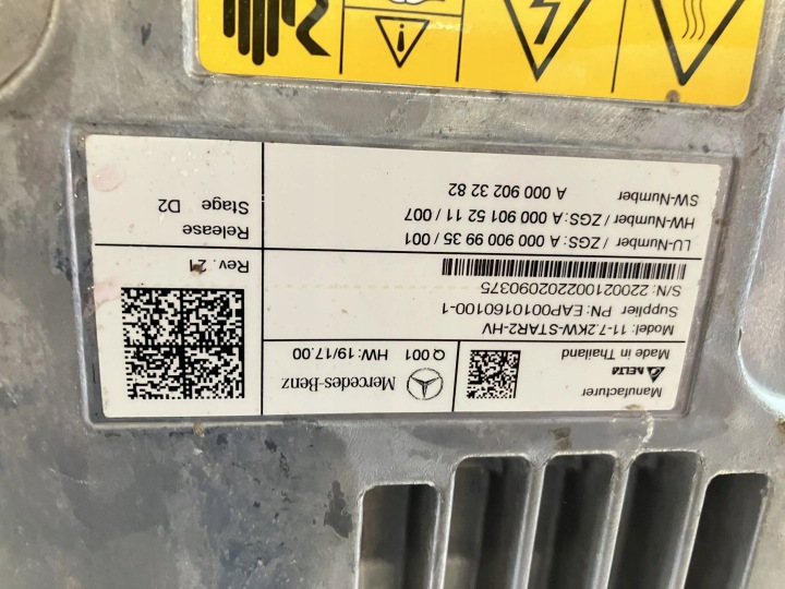 CONVERTISSEUR MODULE TENSION MERCEDES EQB X243 300 4MATIC