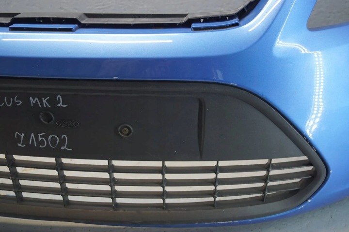 PARE-CHOCS AVANT FORD FOCUS MK2 LIFT (Z1502)