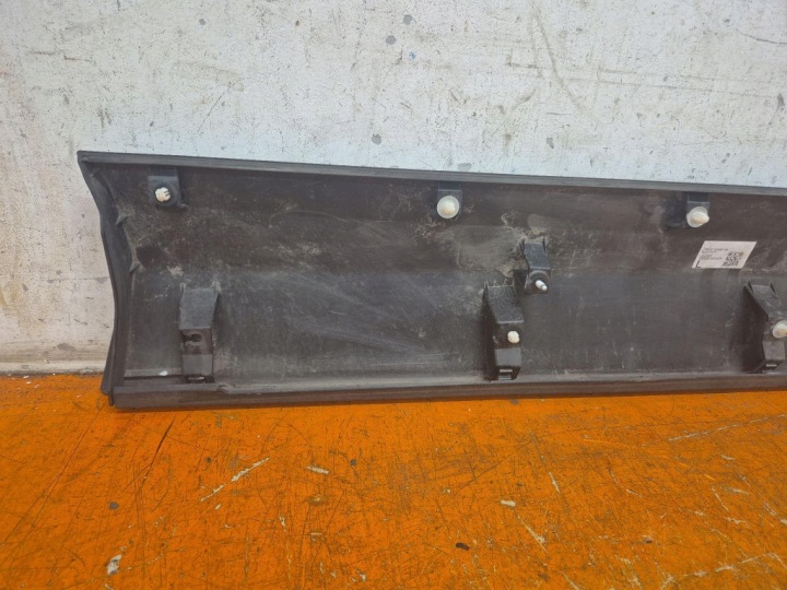 TOYOTA RAV4 V 18- MOULURE PORTES AVANT GAUCHE AVANT 75074-42040