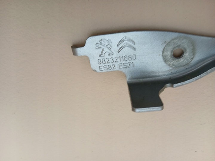 PEUGEOT 208 II CORSA F CHARNIÈRES CAPOTS DROIT GAUCHE AVANT ENSEMBLE 9823211580