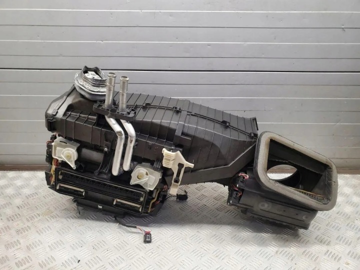 CHAUFFAGE AUDI A5 (F53) 8K1820005BD 3.0L GASOLINE 2011