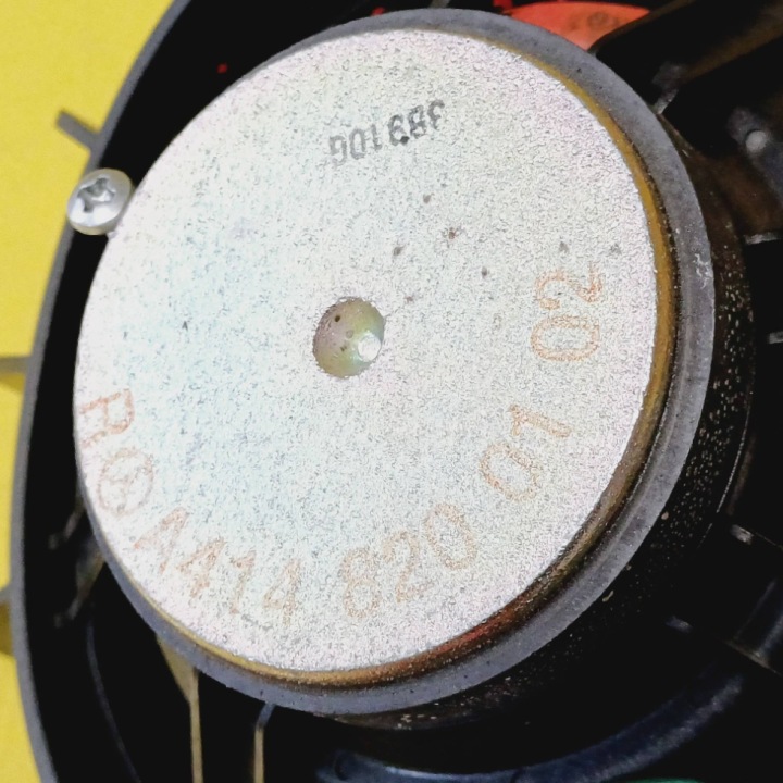HAUT-PARLEUR ARRIÈRE MERCEDES-BENZ VANEO W414 A4148200102 NR488