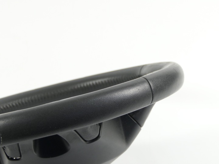 VOLANT CUIR NOIRE RENAULT MEGANE III 3