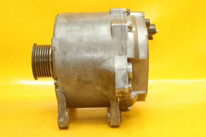 ALTERNATEUR AUDI A8 D3 3.7 B 4.2 B BFL BFM 077903015Q VERS REMONTU