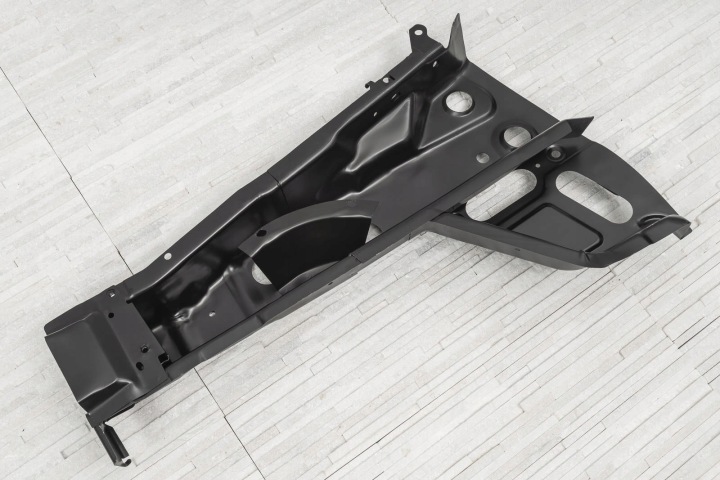 QUART DROITE 68083018AE JEEP GRAND CHEROKEE WK2