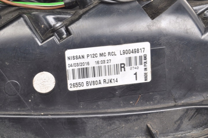 NISSAN JUKE F15 LIFT PHARE DROITE ARRIÈRE DROIT ARRIÈRE 26550-BV80A