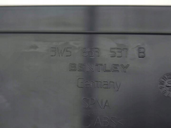 BENTLEY FLYING PIGNON 2006 GAUCHE CÔTÉ MOULURE SEUIL AVANT