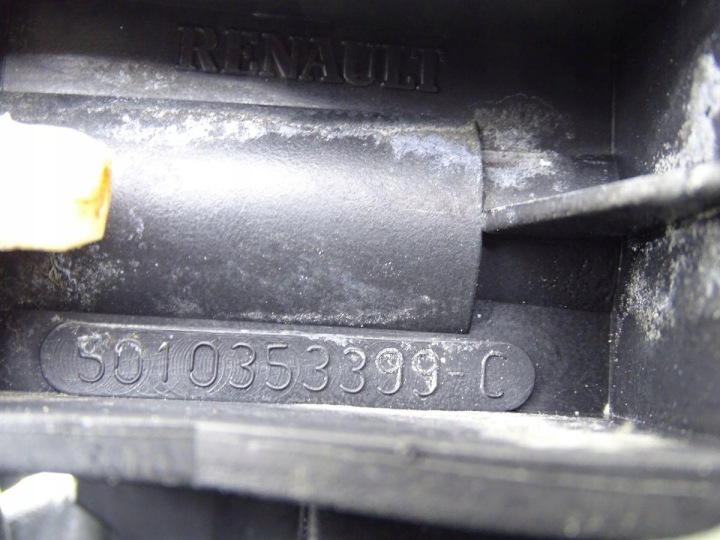 VOLVO FE RESTYLAGE 06- EURO 5 FIXATION PLASTIQUE GAUCHE DROIT