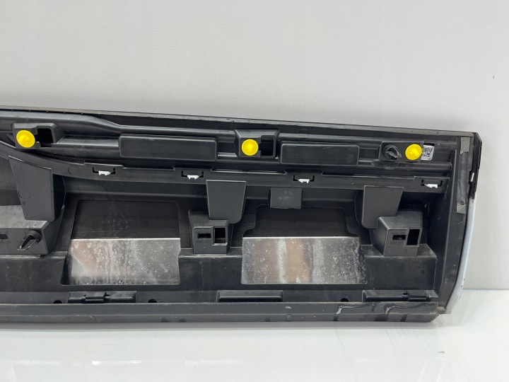 AUDI E-TRON 4KE MOULURE REVÊTEMENT PORTES ARRIÈRE ARRIÈRE GAUCHE 4KE853969