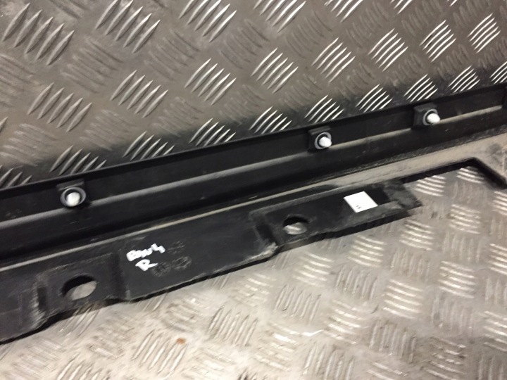 TOYOTA RAV4 V 18- MOULURE SEUIL DROITE 75850-42031