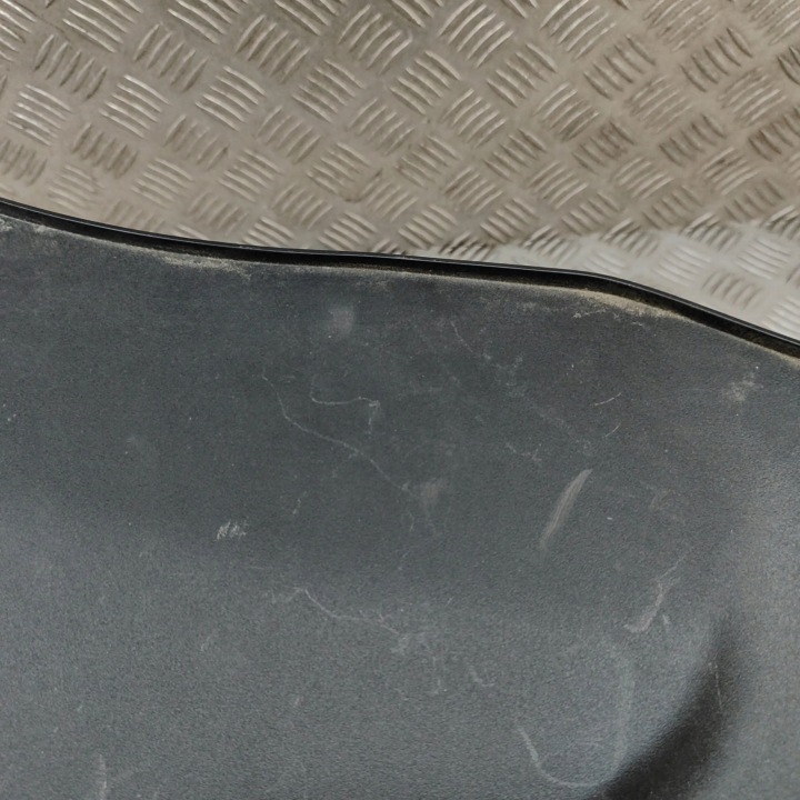 BMW 5 G30 G31 2018 DOUBLURE DE PASSAGE DE ROUE AVANT