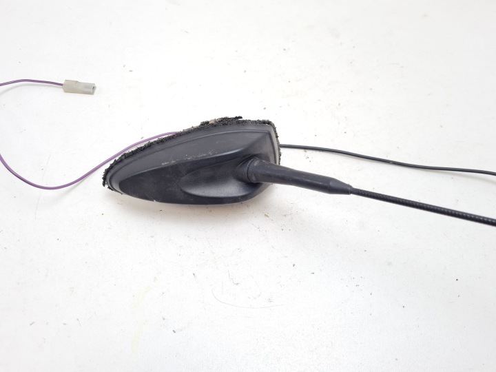 2013 VOLKSWAGEN CRAFTER ANTENNE RADIO A9068200475