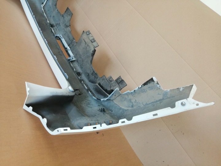 OPEL ASTRA VI GAUCHE UNIVERSEL PARE-CHOCS ARRIÈRE 9841484680
